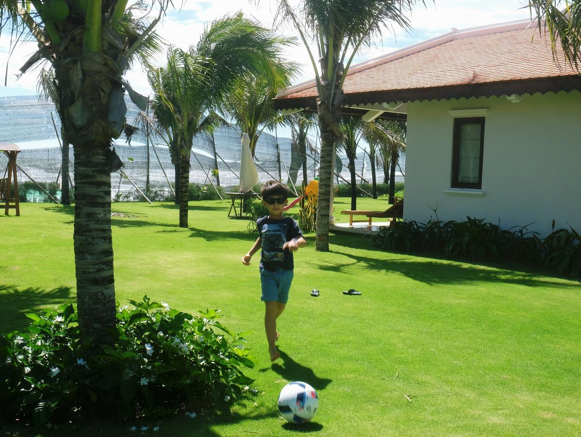 Golden Lotus Resort Ke Ga Bagian luar foto