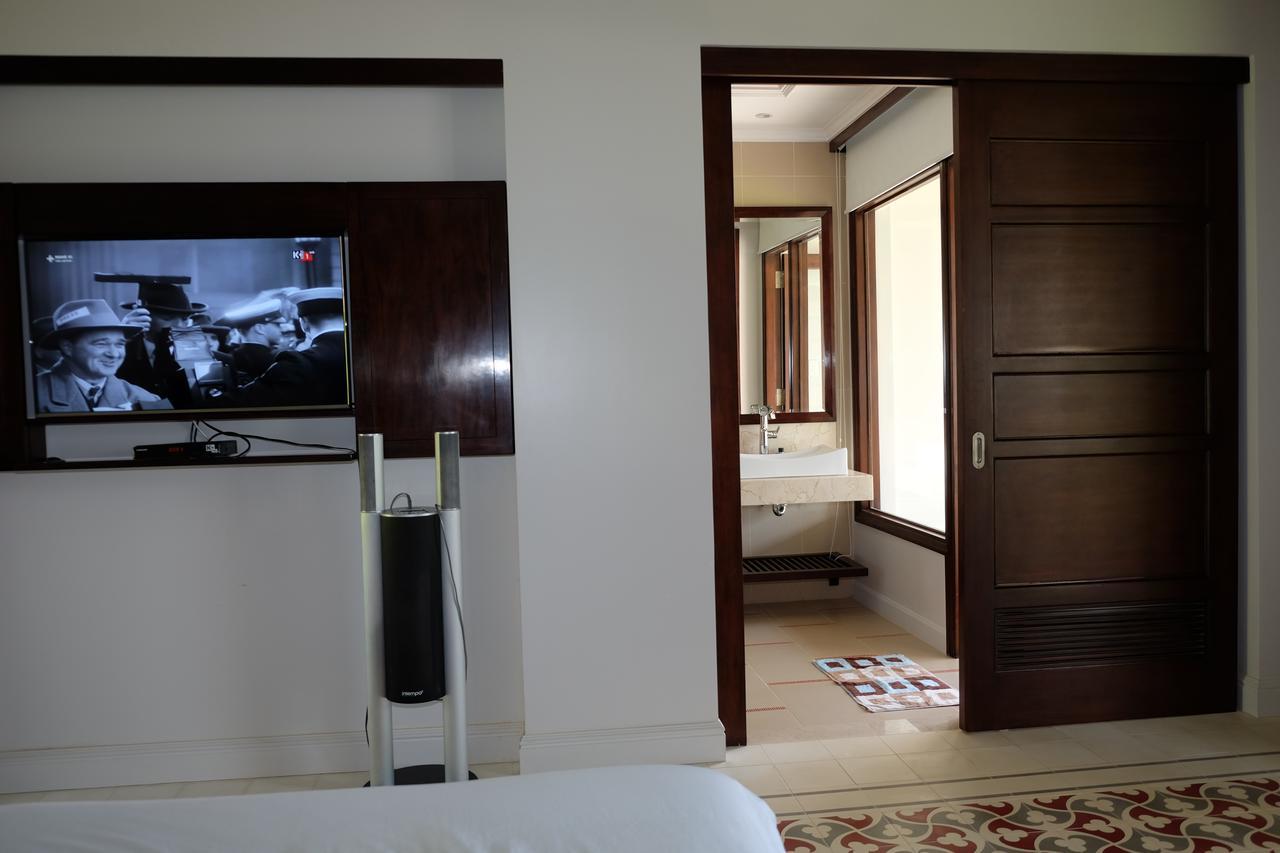 Golden Lotus Resort Ke Ga Bagian luar foto