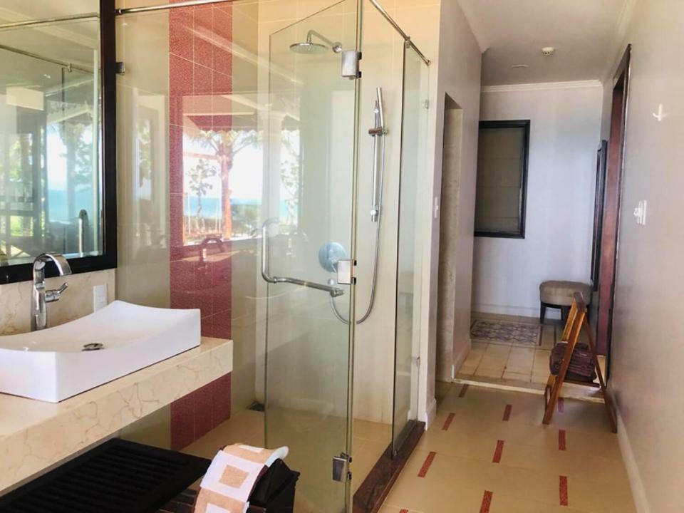 Golden Lotus Resort Ke Ga Bagian luar foto